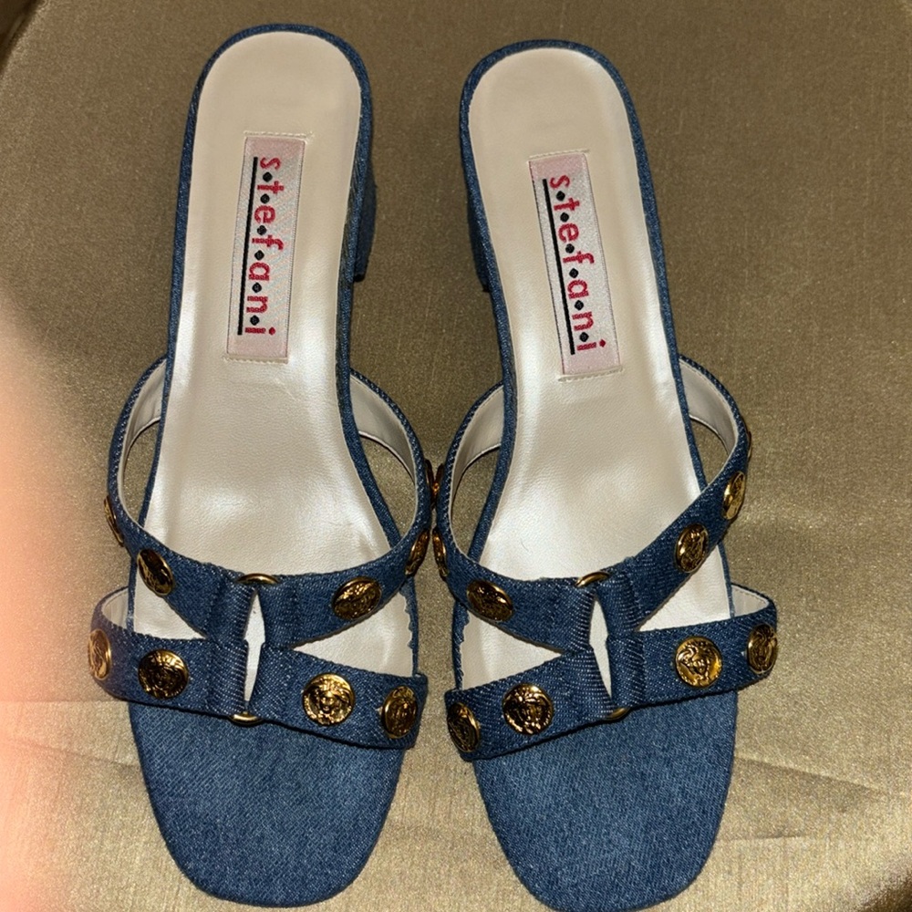 VTG 90S / Y2K Stefani Medusa Head Denim Strappy Slide Sandals Size 8M